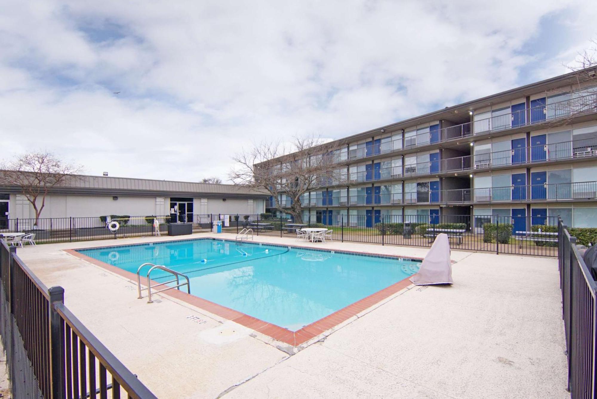 Studio 6 Mesquite, Tx Town East Екстер'єр фото